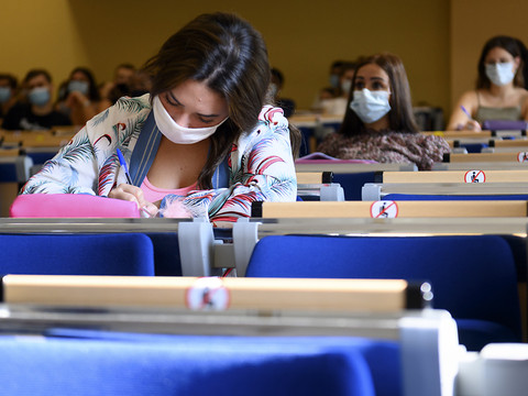 Les diplômées plus nombreuses sur le marché du travail