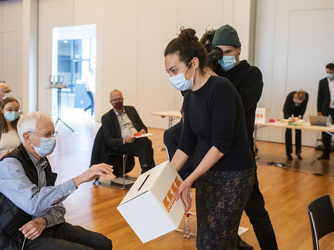 Le PDC fusionne avec le PBD: ils deviennent 