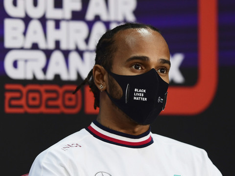 Hamilton devant Bottas à Bahrein