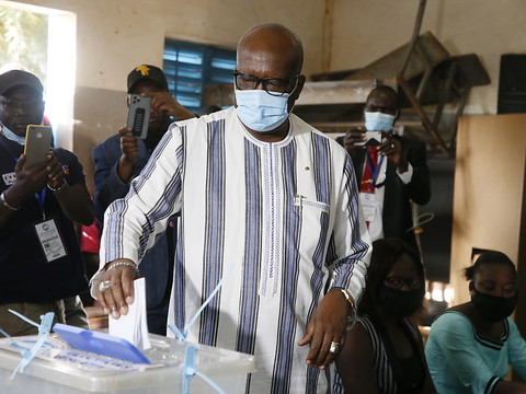 Kaboré devrait négocier pour former sa majorité