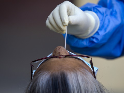 Covid-19: le crime organisé va viser les vaccins, prévient Interpol