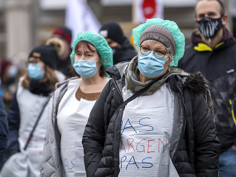 Les fonctionnaires entendent poursuivre le combat