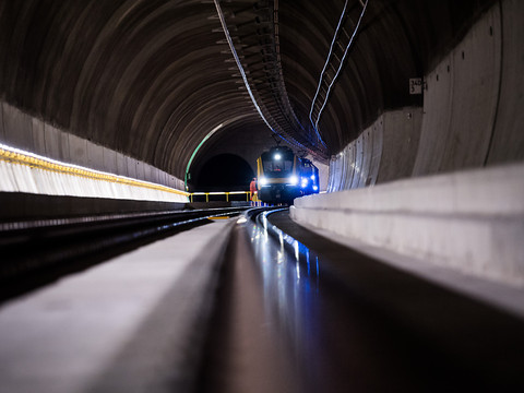 Nouvel horaire CFF: le tunnel de base du Ceneri est en service