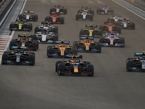F1: Verstappen domine les Mercedes à Abou Dhabi