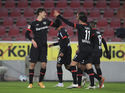 Bundesliga:les trois premiers s'imposent