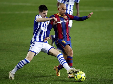 Barcelone fait tomber la Real Sociedad et remonte à la 5e place