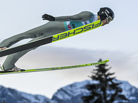 Engelberg: Deschwanden 25e, Granerud gagne encore