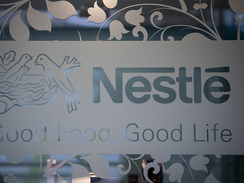 Nestlé: Palforzia contre les allergies aux arachides agréé par l'UE
