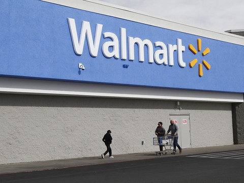 Walmart accusé d'avoir alimenté la crise des opiacés