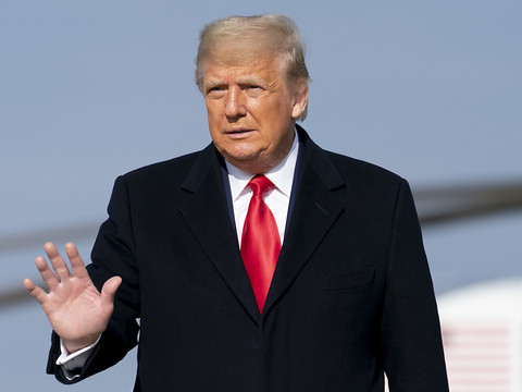 Trump rejette le plan de relance du Congrès, qualifié de 