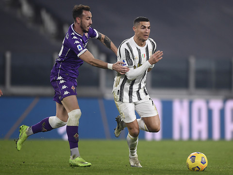 Italie: la Juventus perd, Ronaldo et Bonucci s'excusent