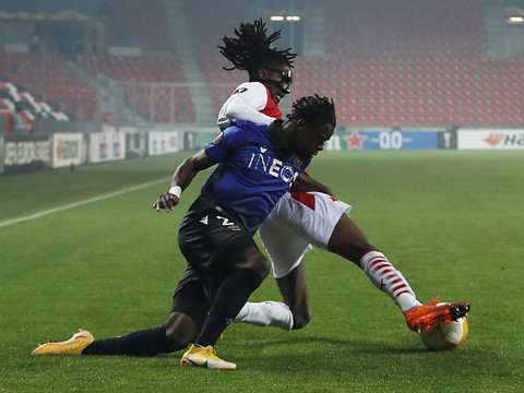 Jordan Lotomba ouvre son compteur