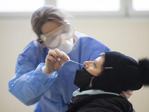 La Suisse dépasse le seuil des 7000 décès dûs au coronavirus