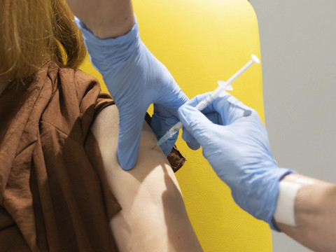 Londres et Buenos Aires approuvent le vaccin AstraZeneca