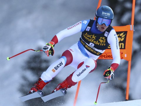 Niels Hintermann blessé au genou