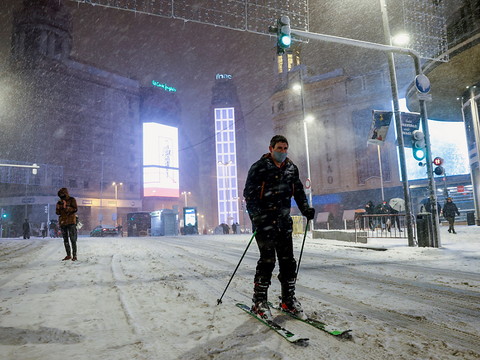 Espagne: la tempête de neige fait au moins trois morts