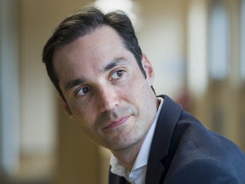 Un épidémiologiste quitte le groupe de travail scientifique