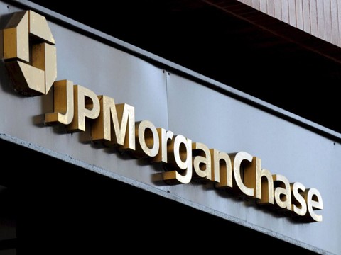JPMorgan et d'autres entreprises suspendent leurs dons politiques