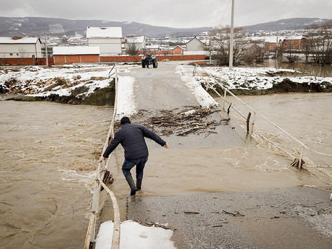 Inondations en Albanie et au Kosovo