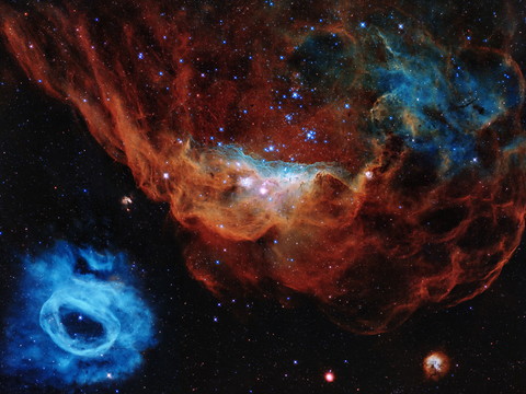 Première observation d'une galaxie lointaine en train de 