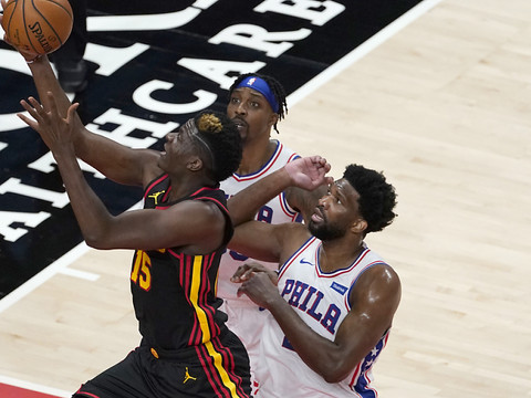 Un succès aisé pour Clint Capela et les Hawks