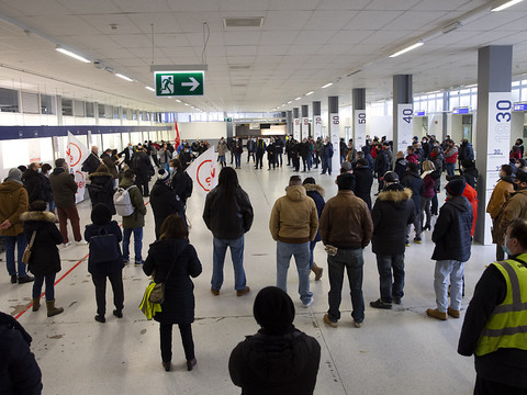 Des employés de Swissport en colère contre des baisses de salaire