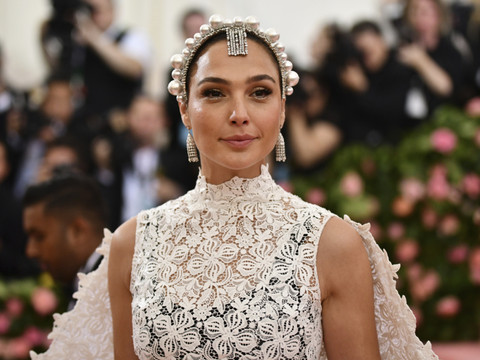 Pluie de stars, Netflix annonce ses sorties 2021 avec 70 films