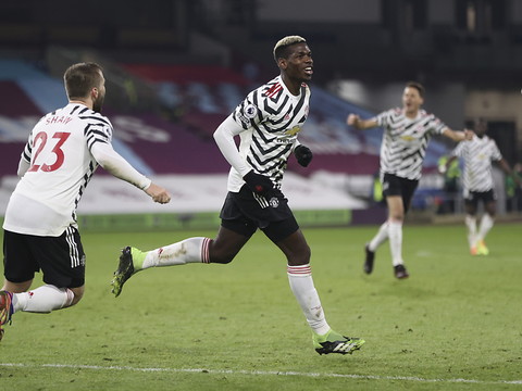 Manchester United ne rate pas l'aubaine