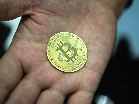 Le bitcoin rebondit et repasse la marque des 40'000 dollars