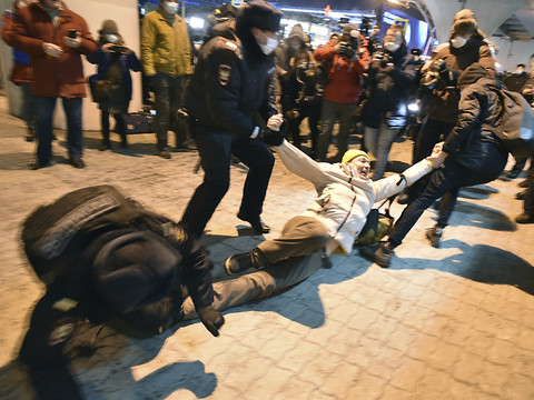 L'attente inutile des partisans de Navalny, perdus en 