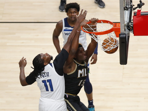 Une victoire sans prix pour Atlanta et Clint Capela