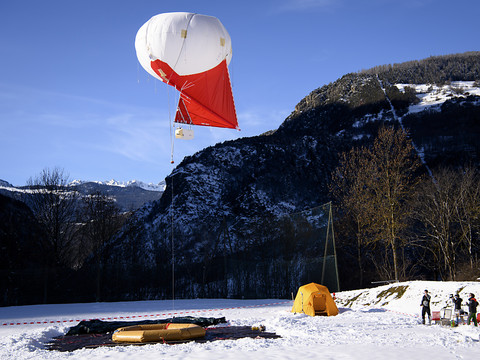 Un ballon de l'EFPL mesure la qualité de l'air à Sembrancher (VS)