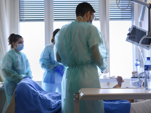La Suisse compte 2222 nouveaux cas de coronavirus en 24 heures