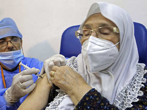 L'Algérie lance sa campagne de vaccination contre le Covid