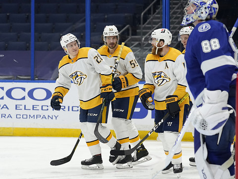 Nashville et Roman Josi loin du compte