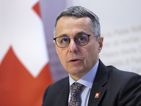 Ignazio Cassis se défend d'être absent sur le front de la pandémie