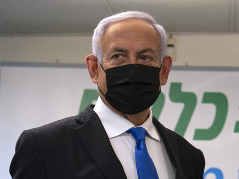 Netanyahou conteste les accusations de corruption devant les juges