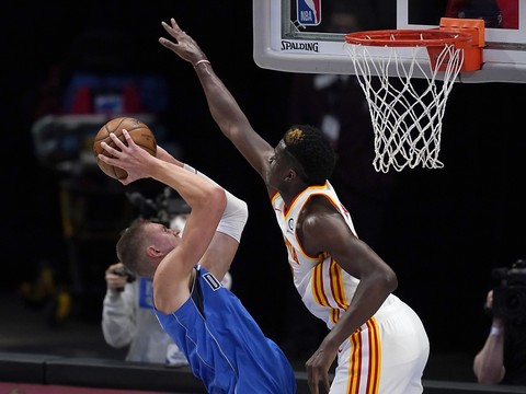 Une 3e défaite en 4 matches pour les Hawks