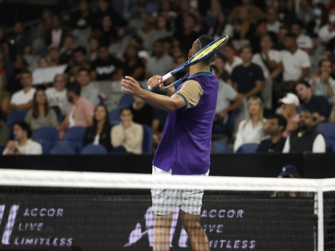 Thiem bat Kyrgios après avoir perdu les deux premiers sets