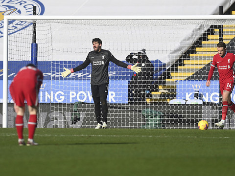 Liverpool encore battu