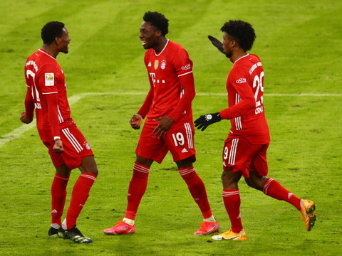 Match fou entre le Bayern et Bielefeld