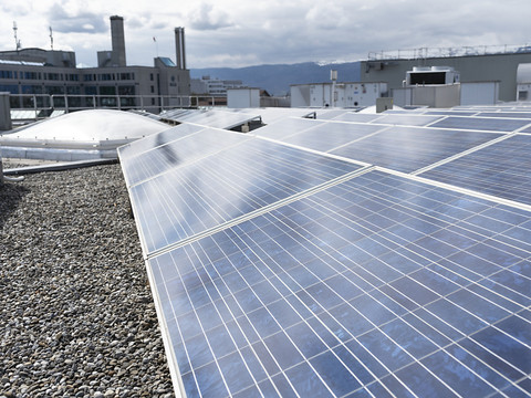 La transition énergétique retardée par un manque de rétributions