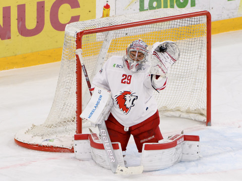 Fatigué, Lausanne cède contre Bienne, Fribourg facile