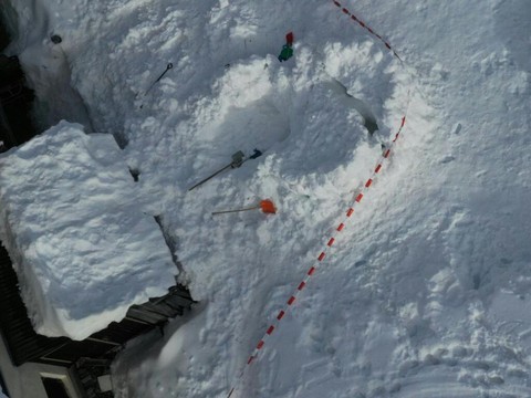 Un garçon de 7 ans meurt aux Grisons dans l'effondrement d'un iglou