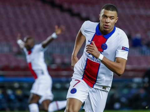 Kylian Mbappé, l'Europe à ses pieds