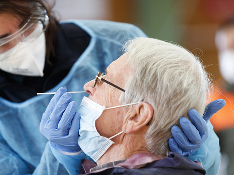 La Suisse compte 1253 nouveaux cas de coronavirus en 24 heures