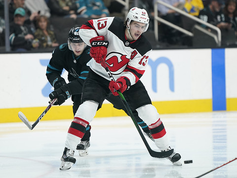 Nico Hischier nommé capitaine des Devils