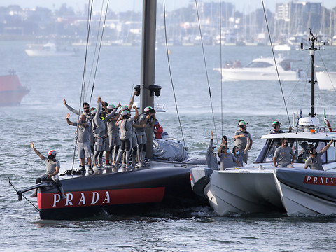 Luna Rossa en finale