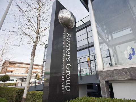 Partners Group acquiert l'américain Resilient Infrastructure