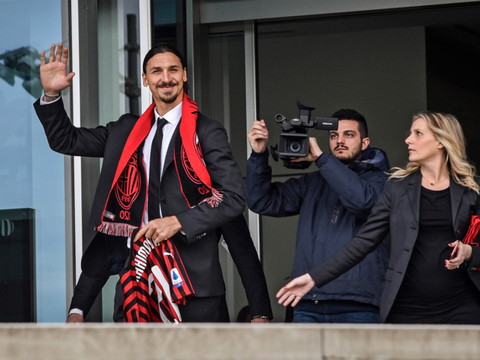 Ibrahimovic, une semaine entre foot et musique